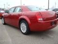 2007 Inferno Red Crystal Pearlcoat Chrysler 300   photo #4