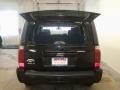 2006 Black Jeep Commander 4x4  photo #20