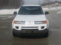 2003 White Saturn VUE   photo #3