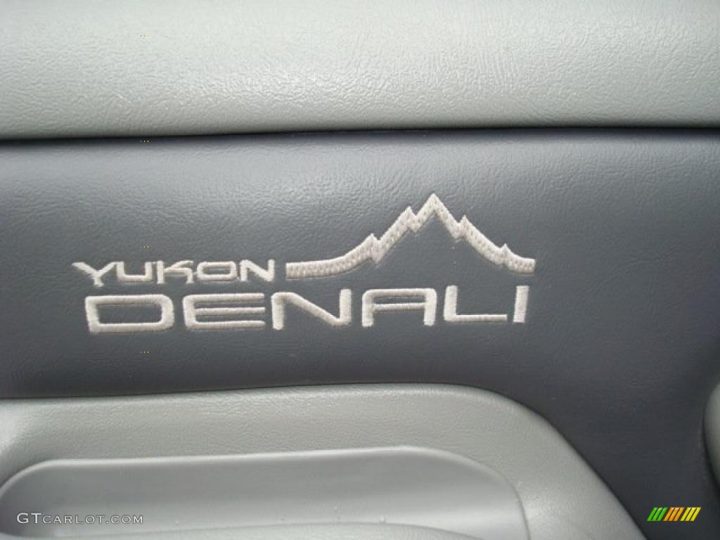 2000 Yukon Denali 4x4 - Silvermist Metallic / Stone Gray photo #15