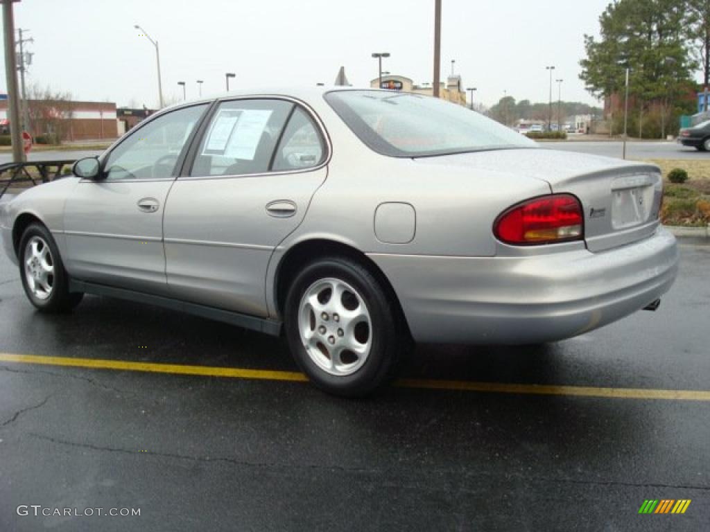 2000 Intrigue GX - Silver Mist Metallic / Dark Gray photo #4