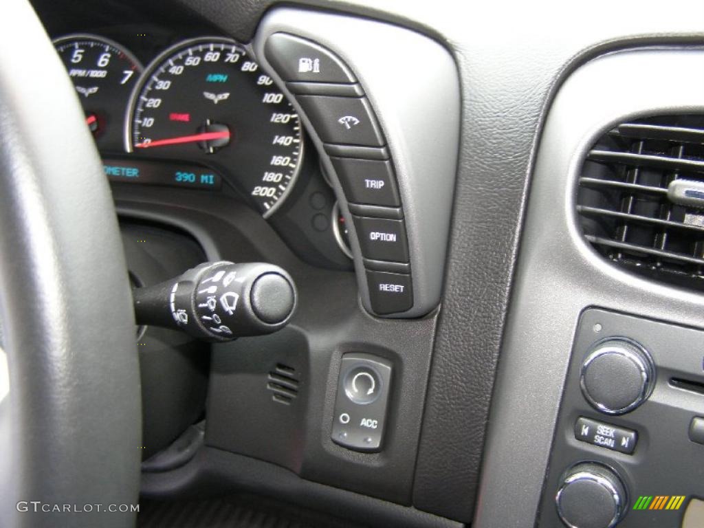 2006 Corvette Coupe - Arctic White / Ebony Black photo #19