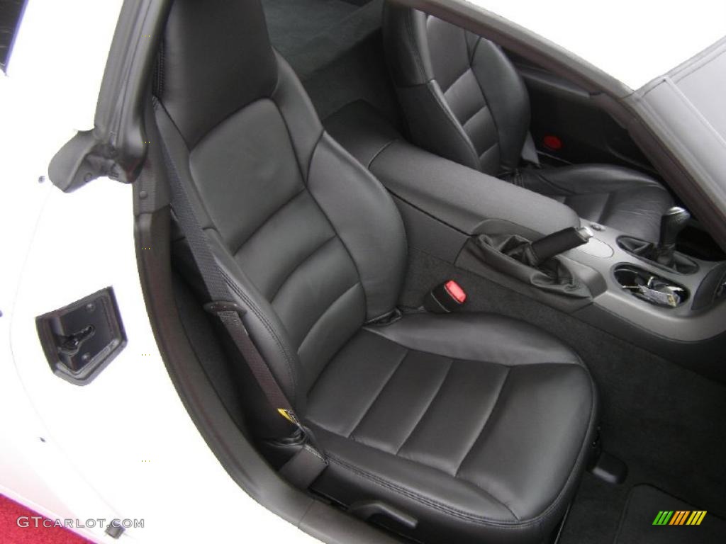 2006 Corvette Coupe - Arctic White / Ebony Black photo #28