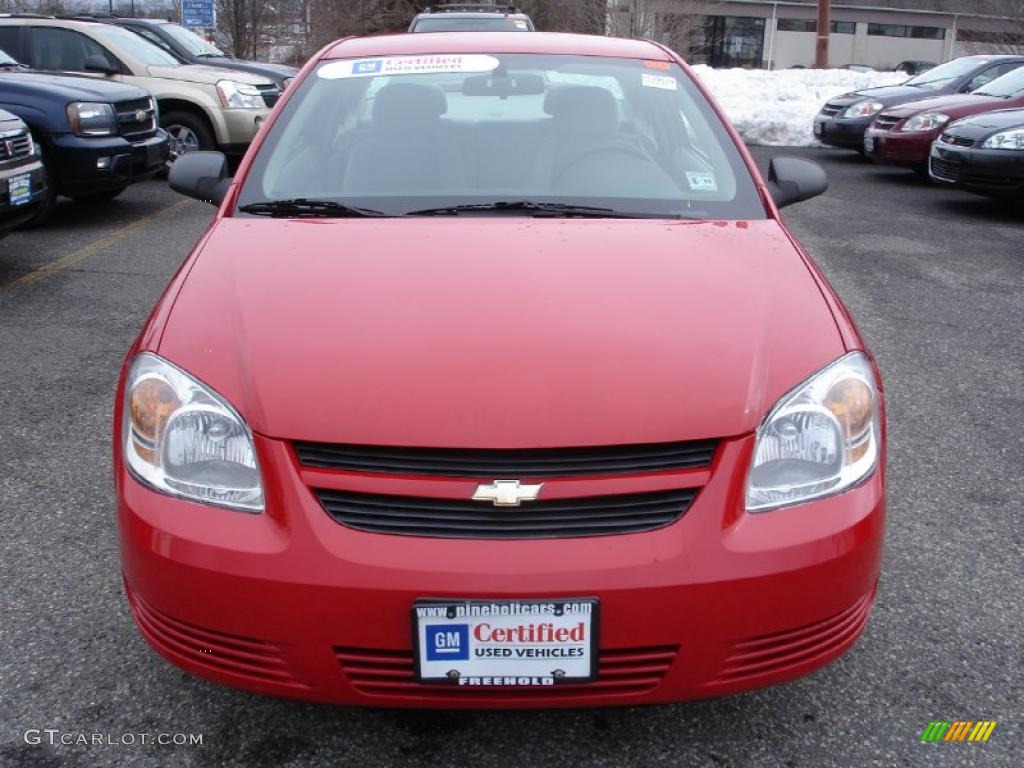 2007 Cobalt LS Coupe - Victory Red / Gray photo #2