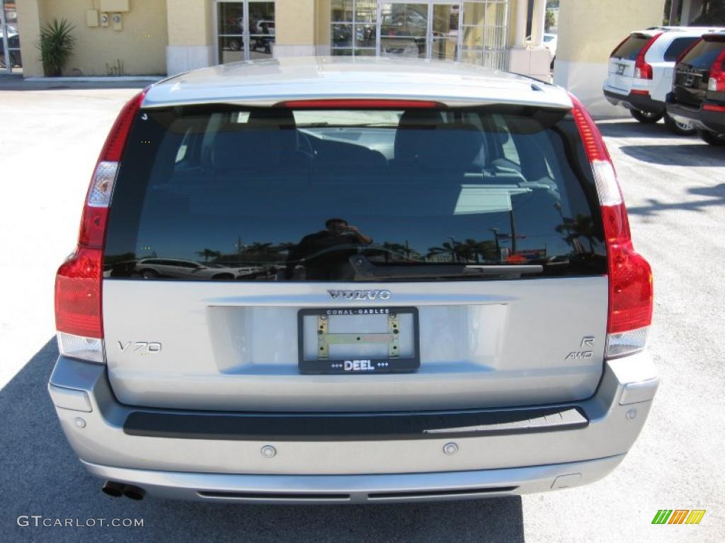 2007 V70 R AWD - Electric Silver Metallic / R Nordkap Black/Blue Metallic photo #6
