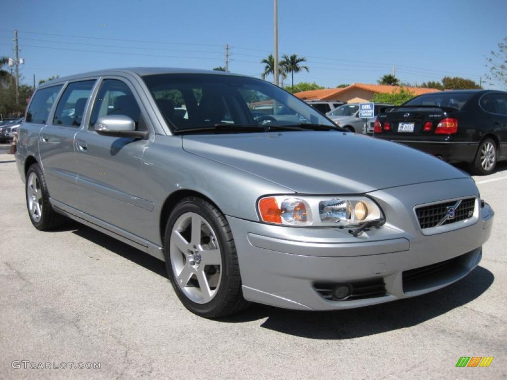 2007 V70 R AWD - Electric Silver Metallic / R Nordkap Black/Blue Metallic photo #10