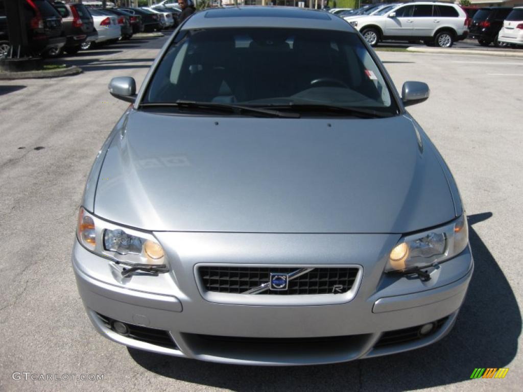 2007 V70 R AWD - Electric Silver Metallic / R Nordkap Black/Blue Metallic photo #11