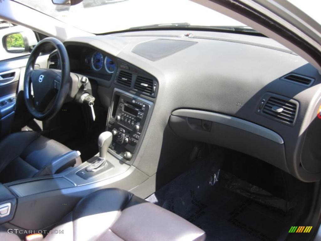 2007 V70 R AWD - Electric Silver Metallic / R Nordkap Black/Blue Metallic photo #19