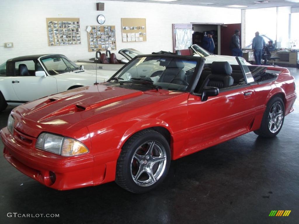 1988 Mustang GT Convertible - Bright Red / Black photo #1