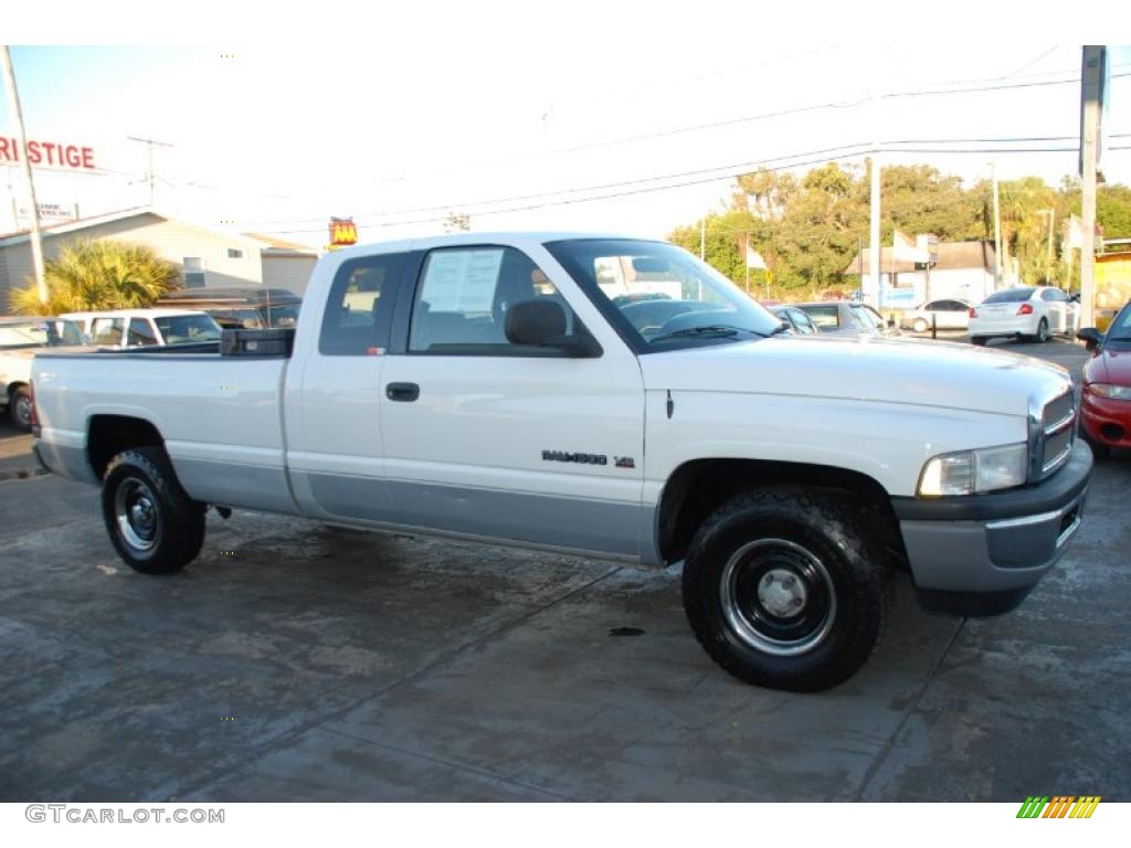 2000 Ram 1500 ST Extended Cab - Bright White / Mist Gray photo #1