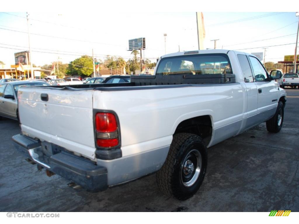 2000 Ram 1500 ST Extended Cab - Bright White / Mist Gray photo #10