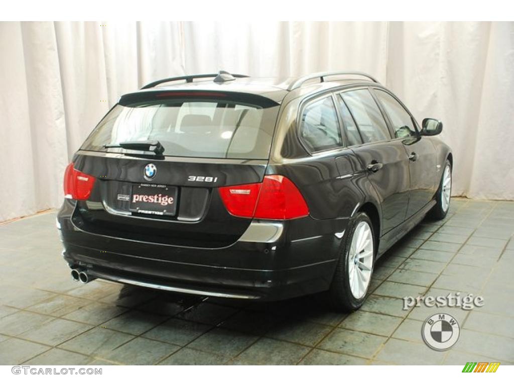 2009 3 Series 328xi Sport Wagon - Black Sapphire Metallic / Black photo #2