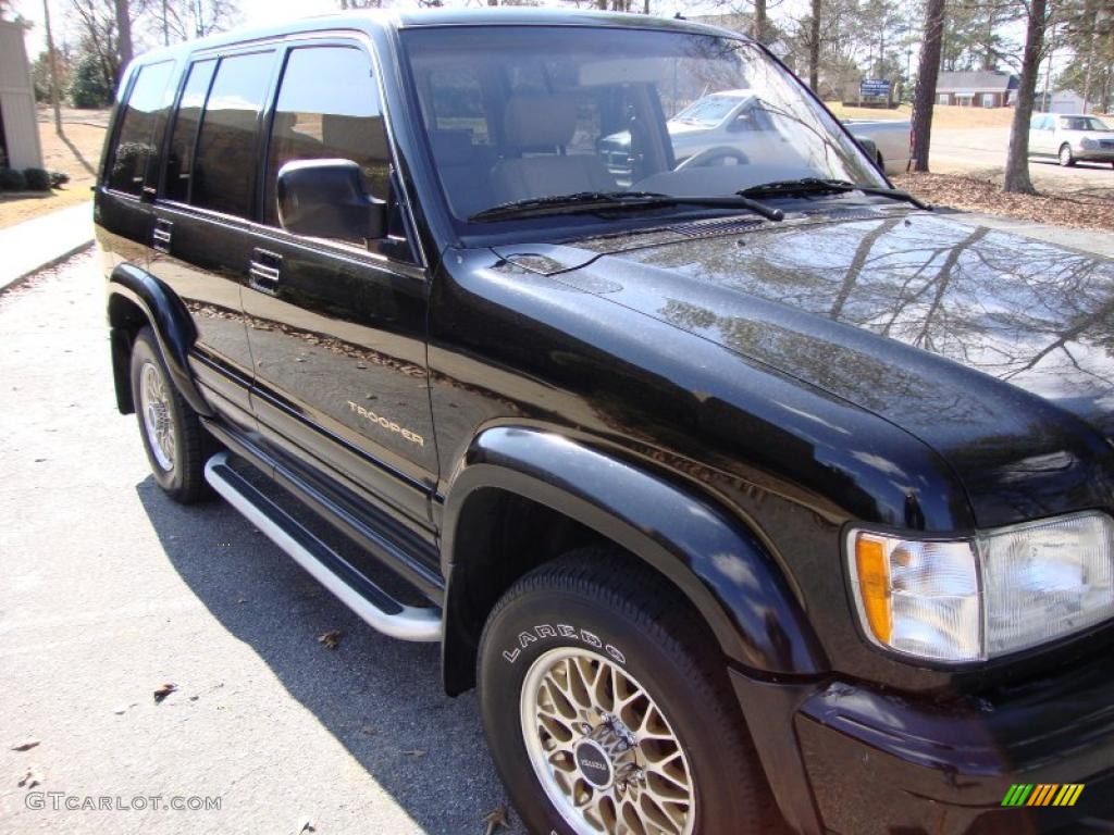 2001 Trooper Limited - Ebony Black / Beige photo #6