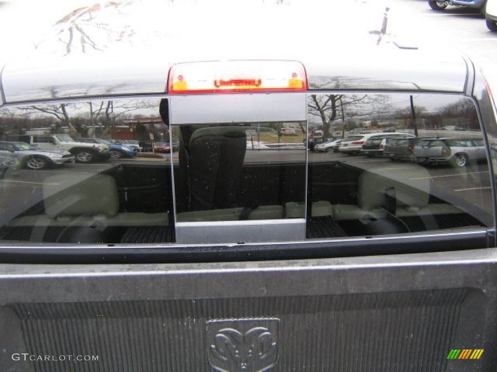 2009 Ram 1500 Laramie Quad Cab 4x4 - Brilliant Black Crystal Pearl / Light Pebble Beige/Bark Brown photo #52