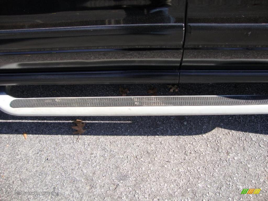 2001 Trooper Limited - Ebony Black / Beige photo #18