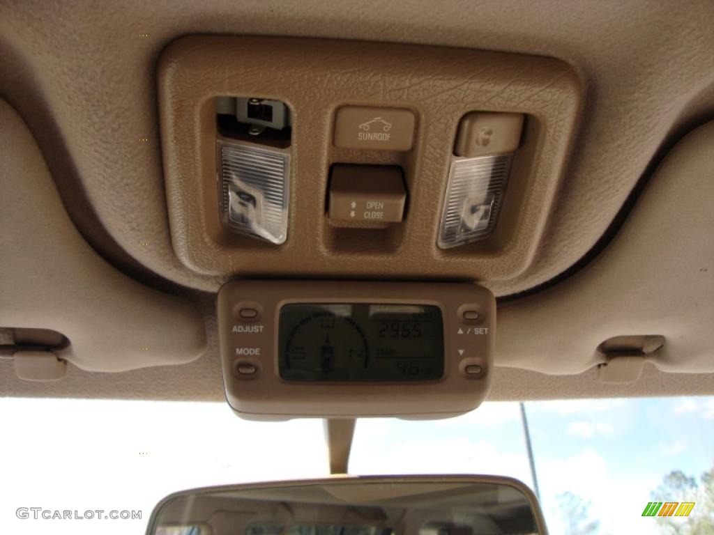 2001 Trooper Limited - Ebony Black / Beige photo #28