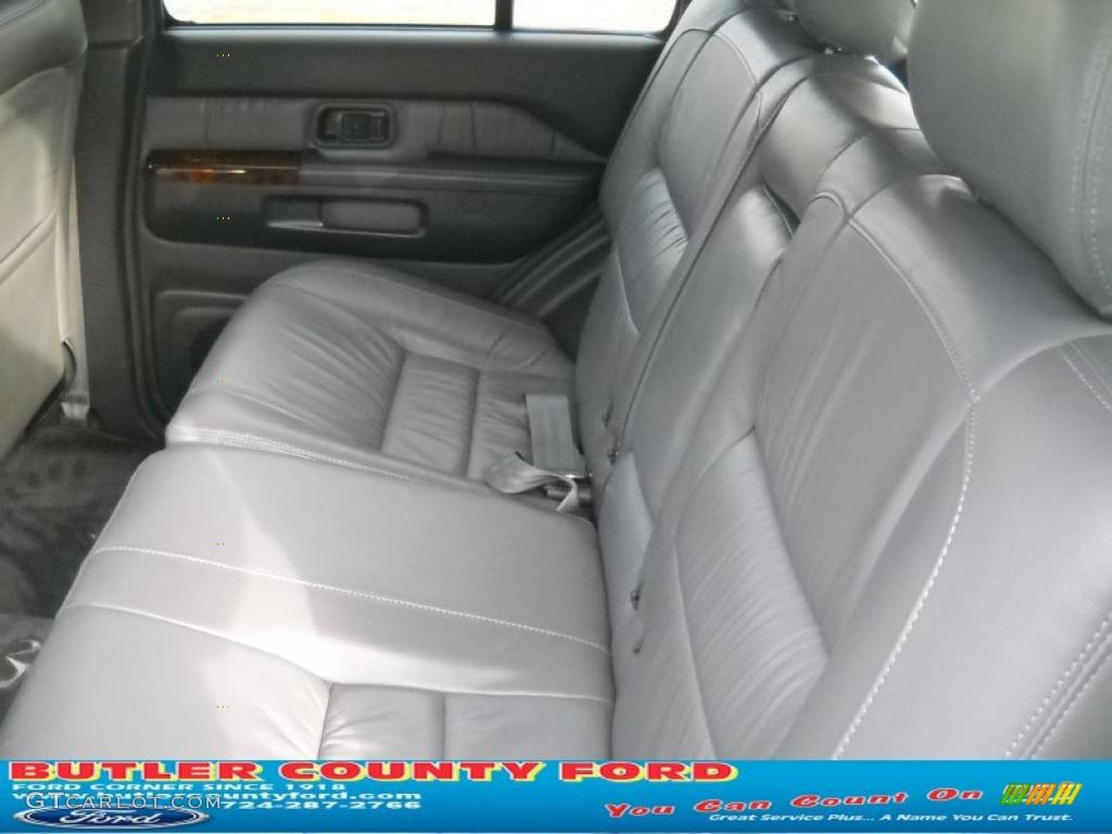 2000 QX4  - Silver Sage Metallic / Gray photo #12