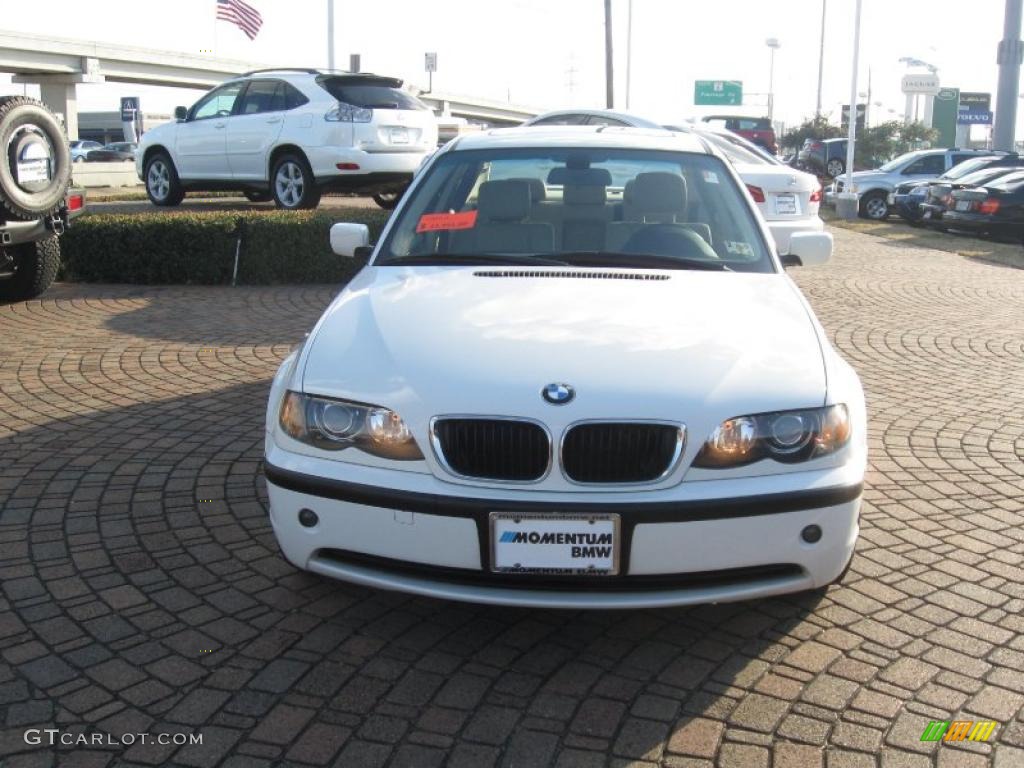 2003 3 Series 325i Sedan - Alpine White / Sand photo #2