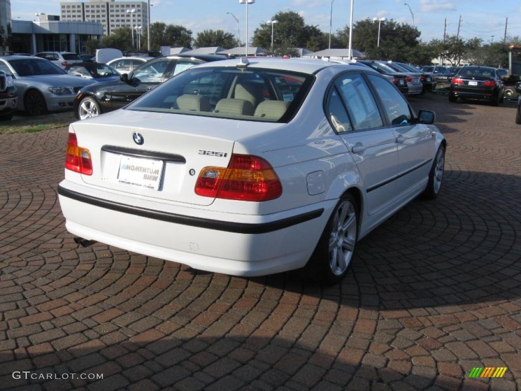 2003 3 Series 325i Sedan - Alpine White / Sand photo #7