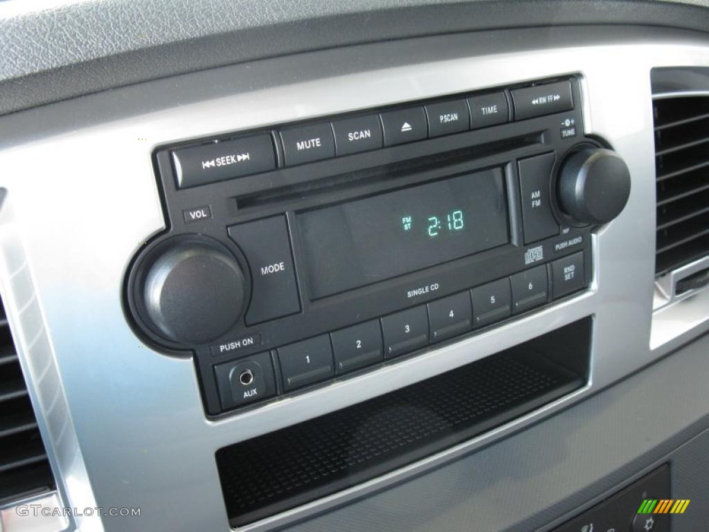 2008 Ram 1500 Big Horn Edition Quad Cab - Flame Red / Medium Slate Gray photo #26
