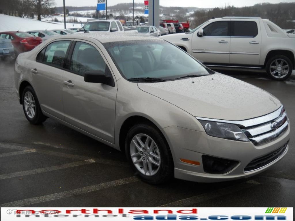 2010 Fusion S - Smokestone Metallic / Medium Light Stone photo #4
