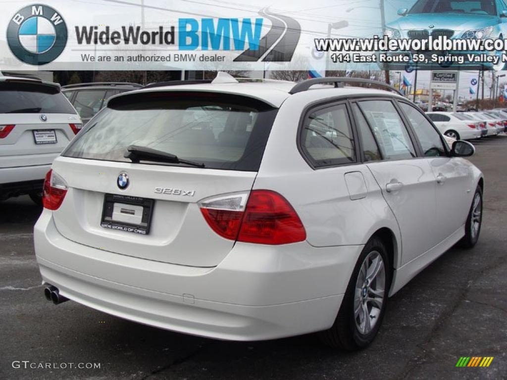 2008 3 Series 328xi Wagon - Alpine White / Beige photo #4