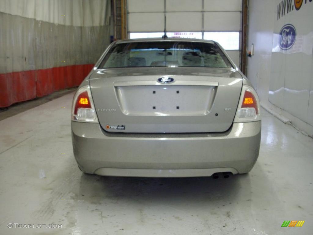 2008 Fusion SE - Silver Birch Metallic / Charcoal Black photo #3