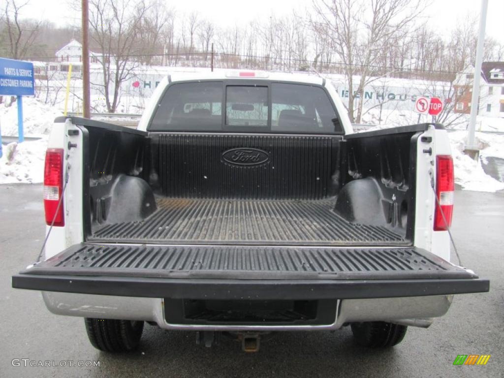2006 F150 XLT SuperCab 4x4 - Oxford White / Medium/Dark Flint photo #7