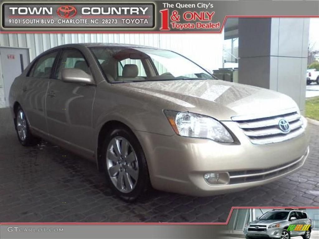 2007 Avalon XLS - Desert Sand Mica / Ivory photo #1