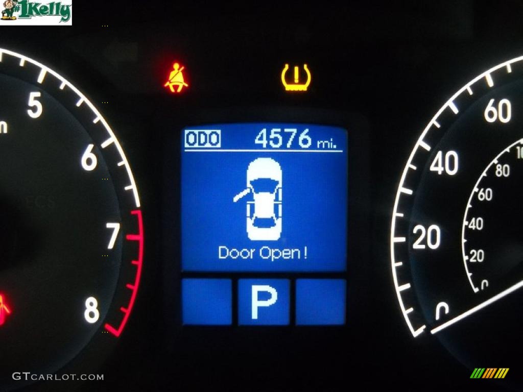 2009 Genesis 3.8 Sedan - Cabernet Red Pearl / Beige photo #20