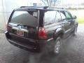 Black - 4Runner SR5 4x4 Photo No. 16