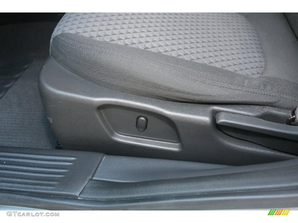 2006 Malibu LT V6 Sedan - Silverstone Metallic / Ebony Black photo #22
