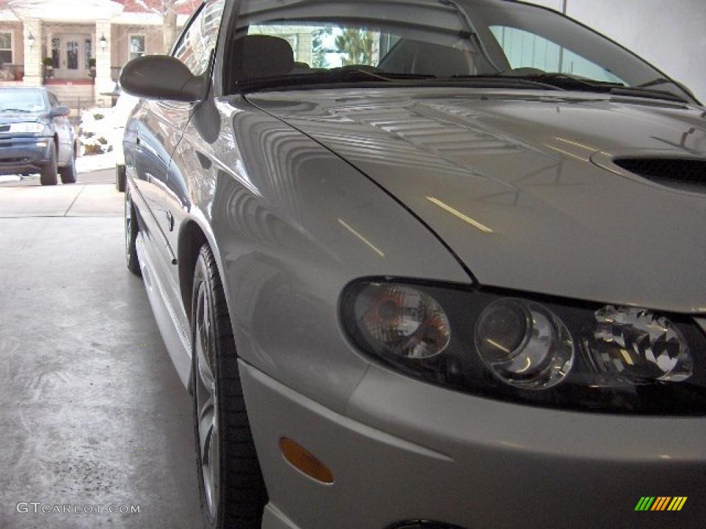 2004 GTO Coupe - Quicksilver Metallic / Black photo #3