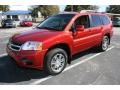 Rave Red - Endeavor SE AWD Photo No. 4