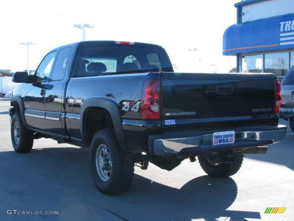 2003 Silverado 2500HD LS Extended Cab 4x4 - Black / Dark Charcoal photo #6