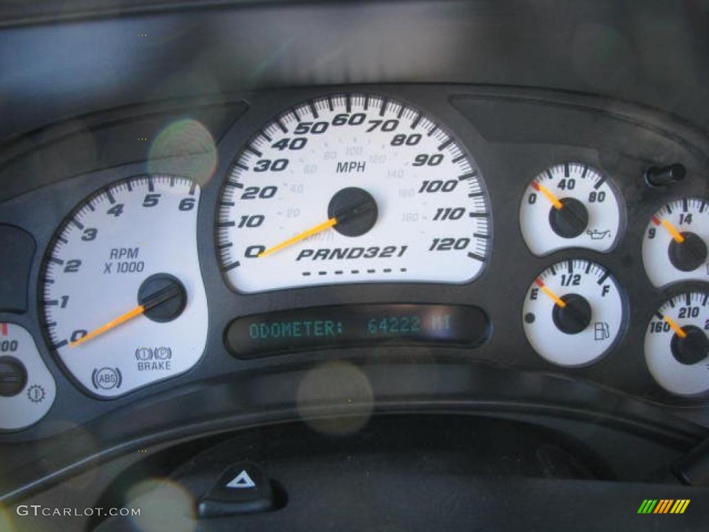 2003 Silverado 2500HD LS Extended Cab 4x4 - Black / Dark Charcoal photo #12