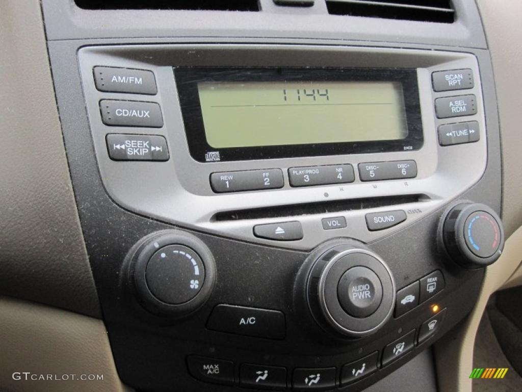 2007 Accord LX Sedan - Taffeta White / Ivory photo #8