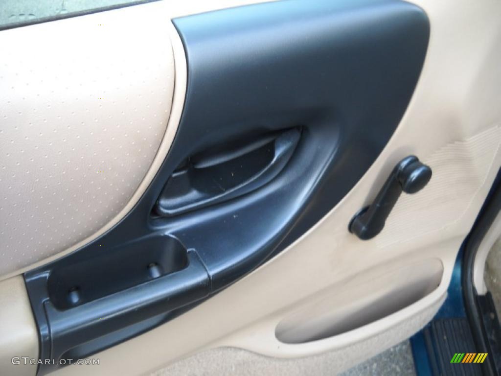 1998 Ranger XLT Regular Cab - Deep Emerald Green Metallic / Medium Prairie Tan photo #21
