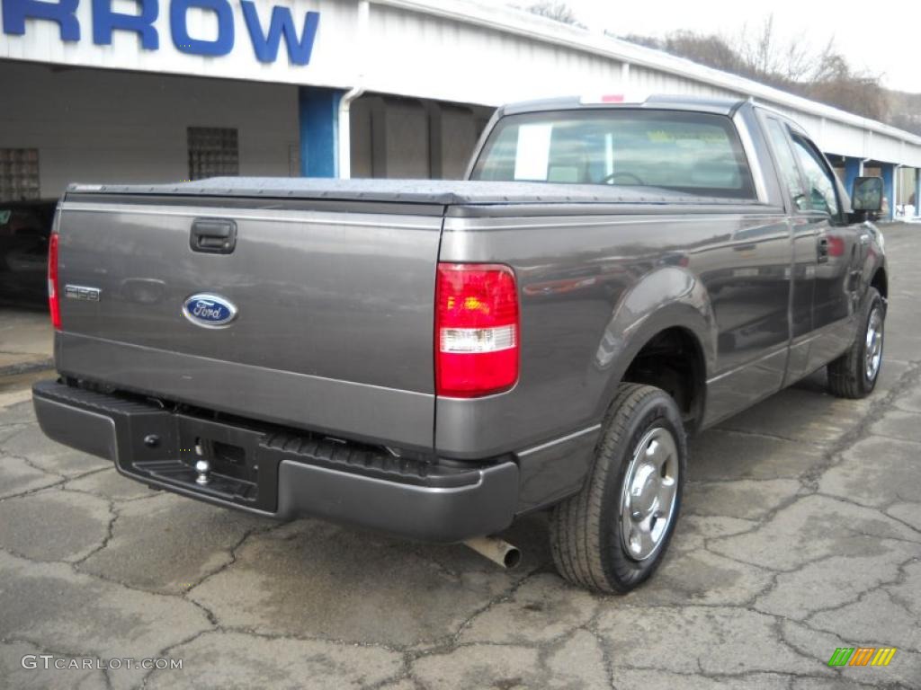 2005 F150 XL Regular Cab - Dark Shadow Grey Metallic / Medium Flint Grey photo #2