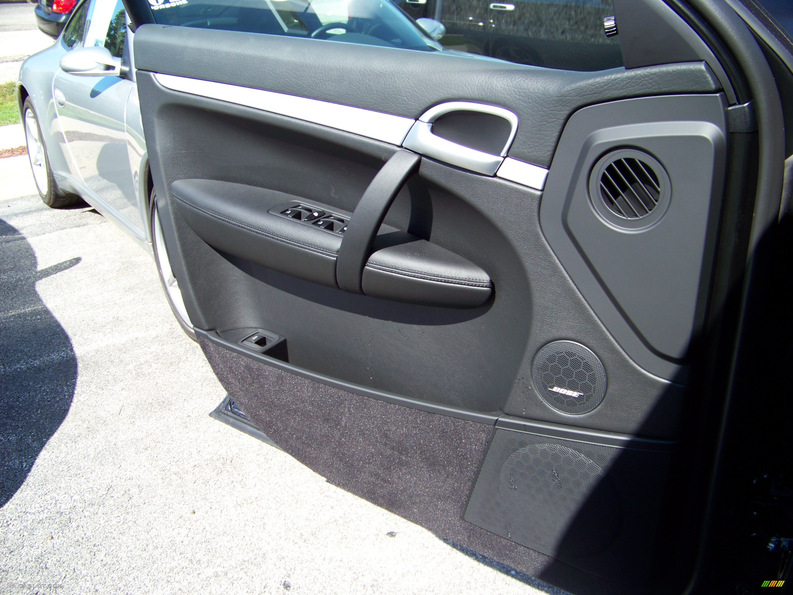 2009 Porsche Cayenne S Black Full Leather Door Panel Photo #263959