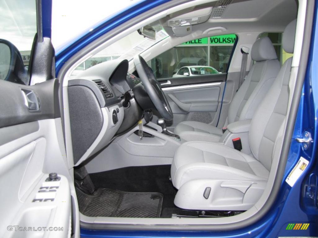 2008 Jetta SE Sedan - Laser Blue Metallic / Art Grey photo #9