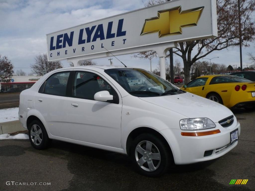 2006 Aveo LS Sedan - Summit White / Charcoal photo #1