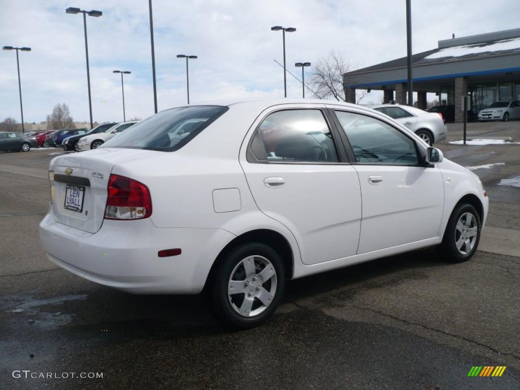 2006 Aveo LS Sedan - Summit White / Charcoal photo #6