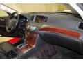 Platinum Graphite - M 35 Sedan Photo No. 26