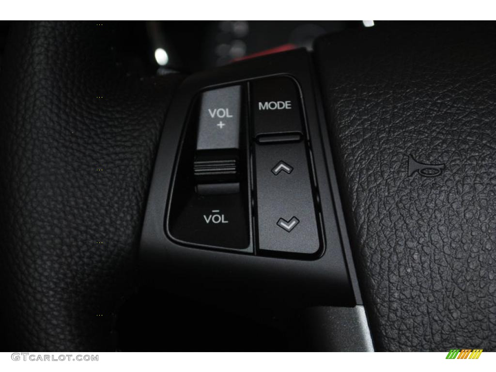 2011 Sorento EX V6 AWD - Ebony Black / Beige photo #36