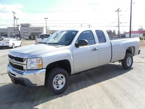 2010 Chevrolet Silverado 2500HD Extended Cab Data, Info and Specs