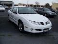 Summit White - Sunfire Coupe Photo No. 3