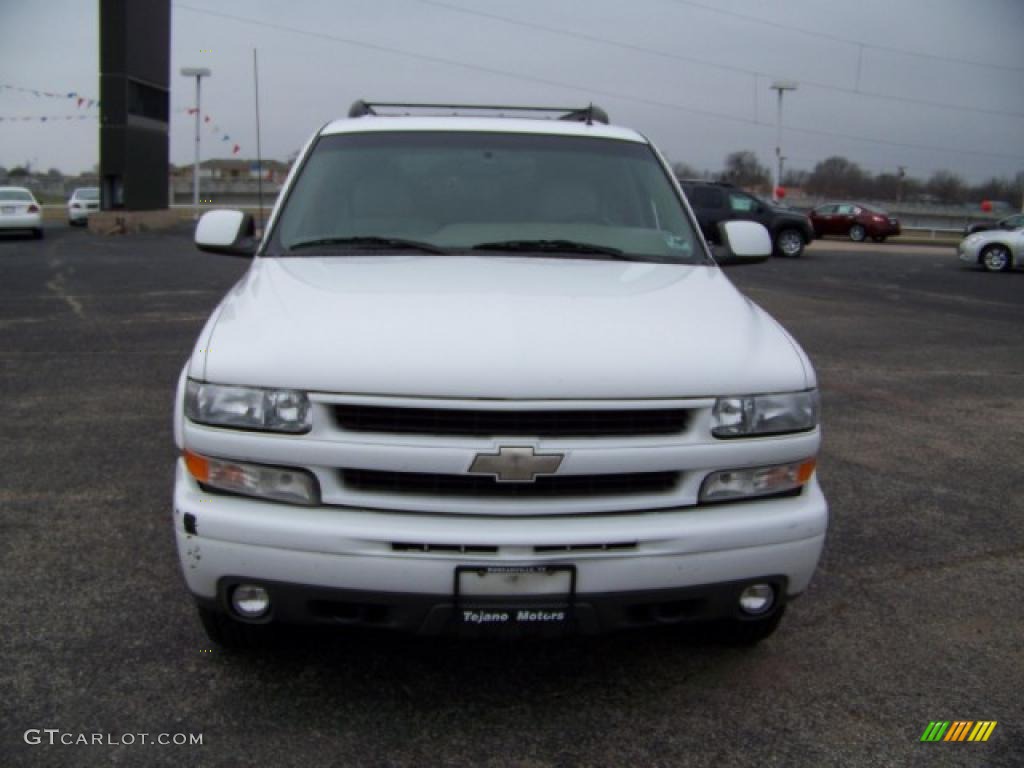 2002 Suburban 1500 Z71 4x4 - Summit White / Tan photo #2