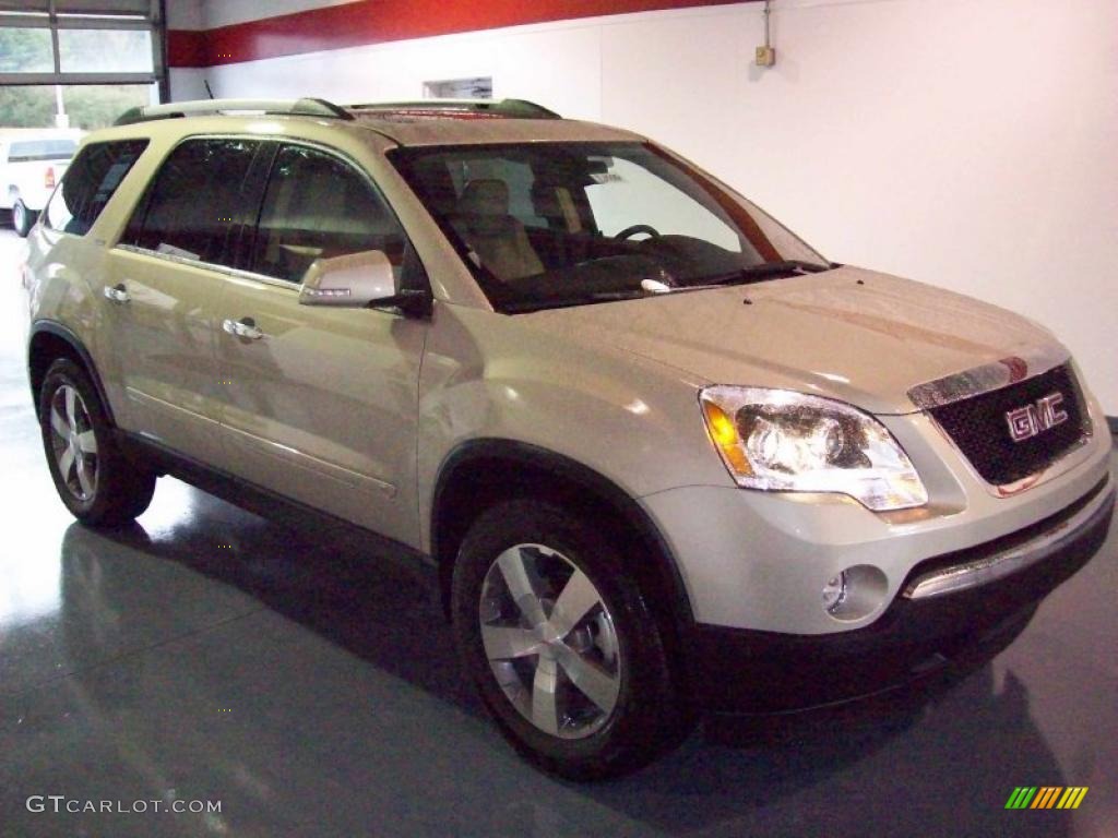 2010 Acadia SLT - Gold Mist Metallic / Cashmere photo #1