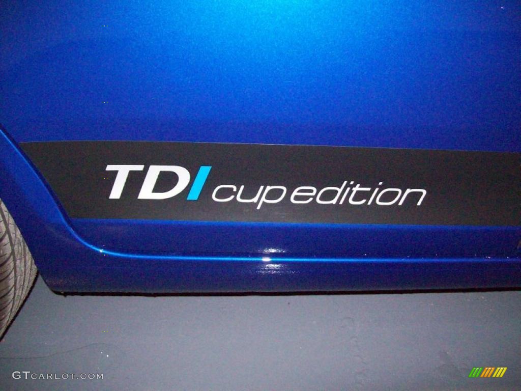 2010 Jetta TDI Cup Street Edition - Laser Blue Metallic / Interlagos Plaid Cloth photo #23